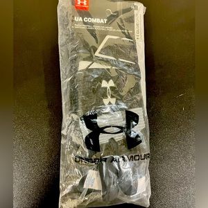 Under Armour Large Padded lineman gloves